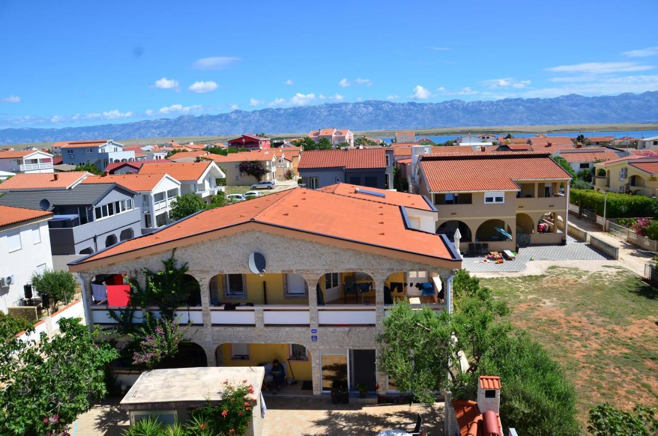 Apartements Delfin Vir Dış mekan fotoğraf