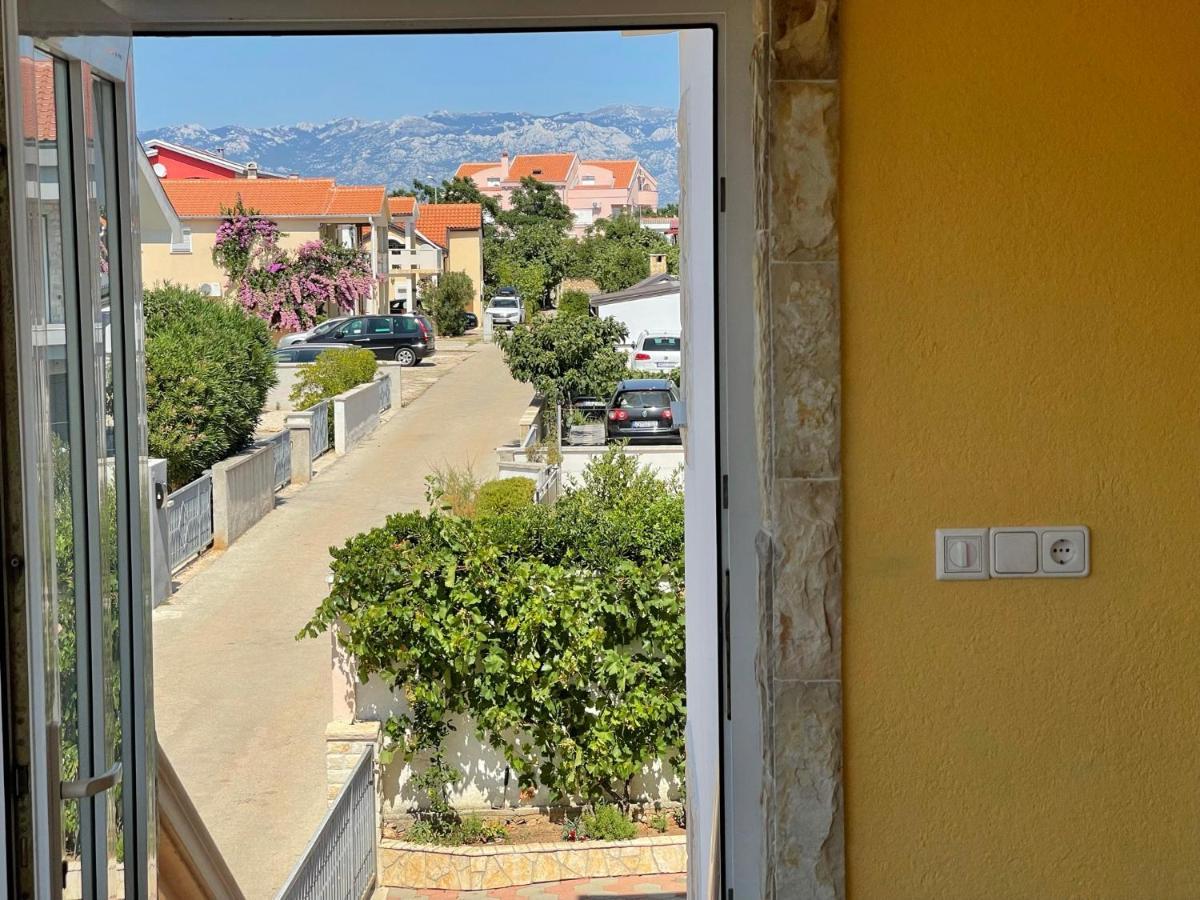 Apartements Delfin Vir Dış mekan fotoğraf