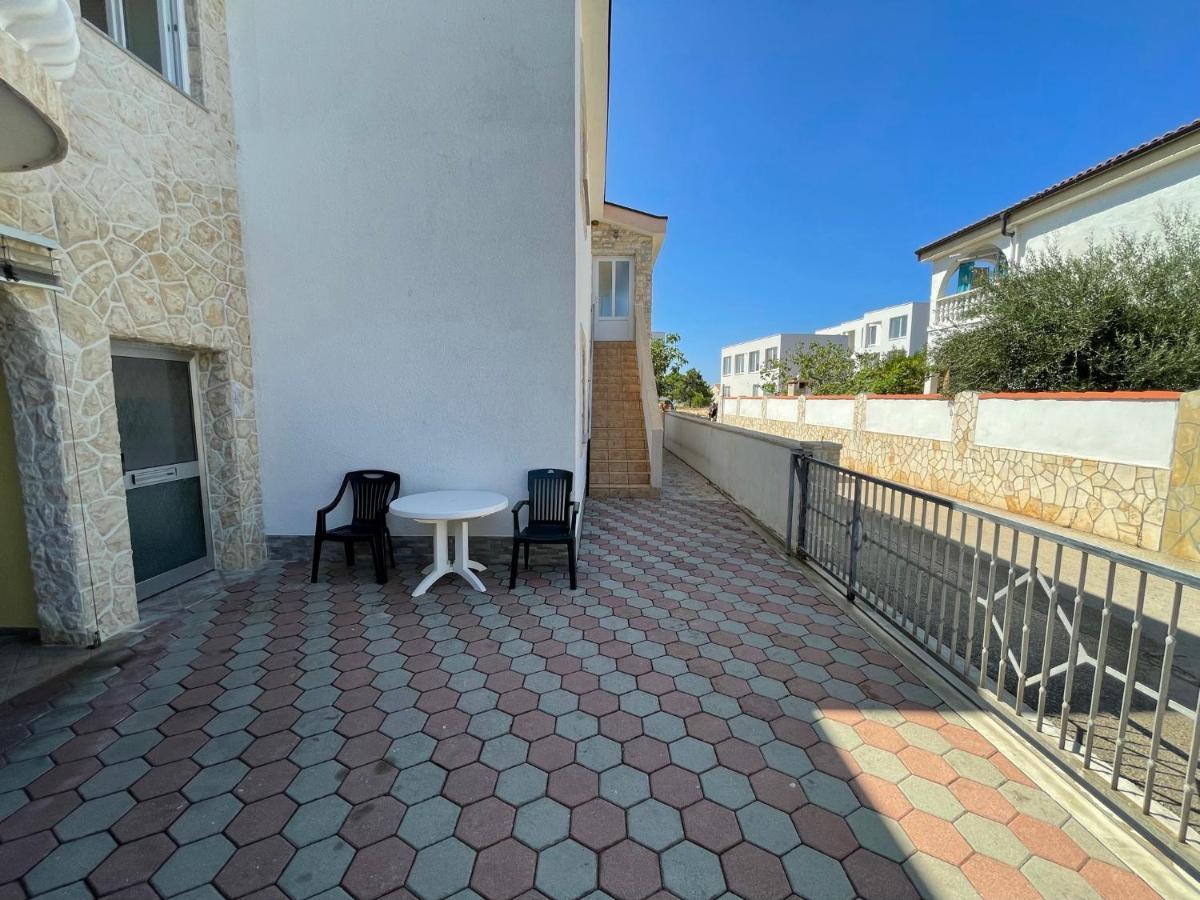 Apartements Delfin Vir Dış mekan fotoğraf