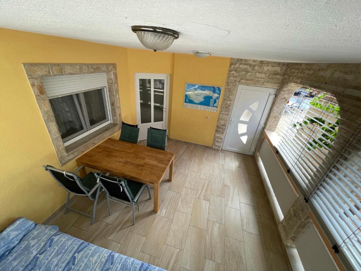 Apartements Delfin Vir Dış mekan fotoğraf