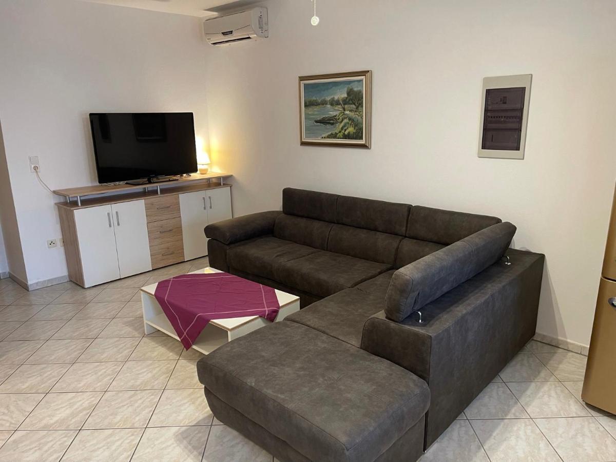 Apartements Delfin Vir Dış mekan fotoğraf