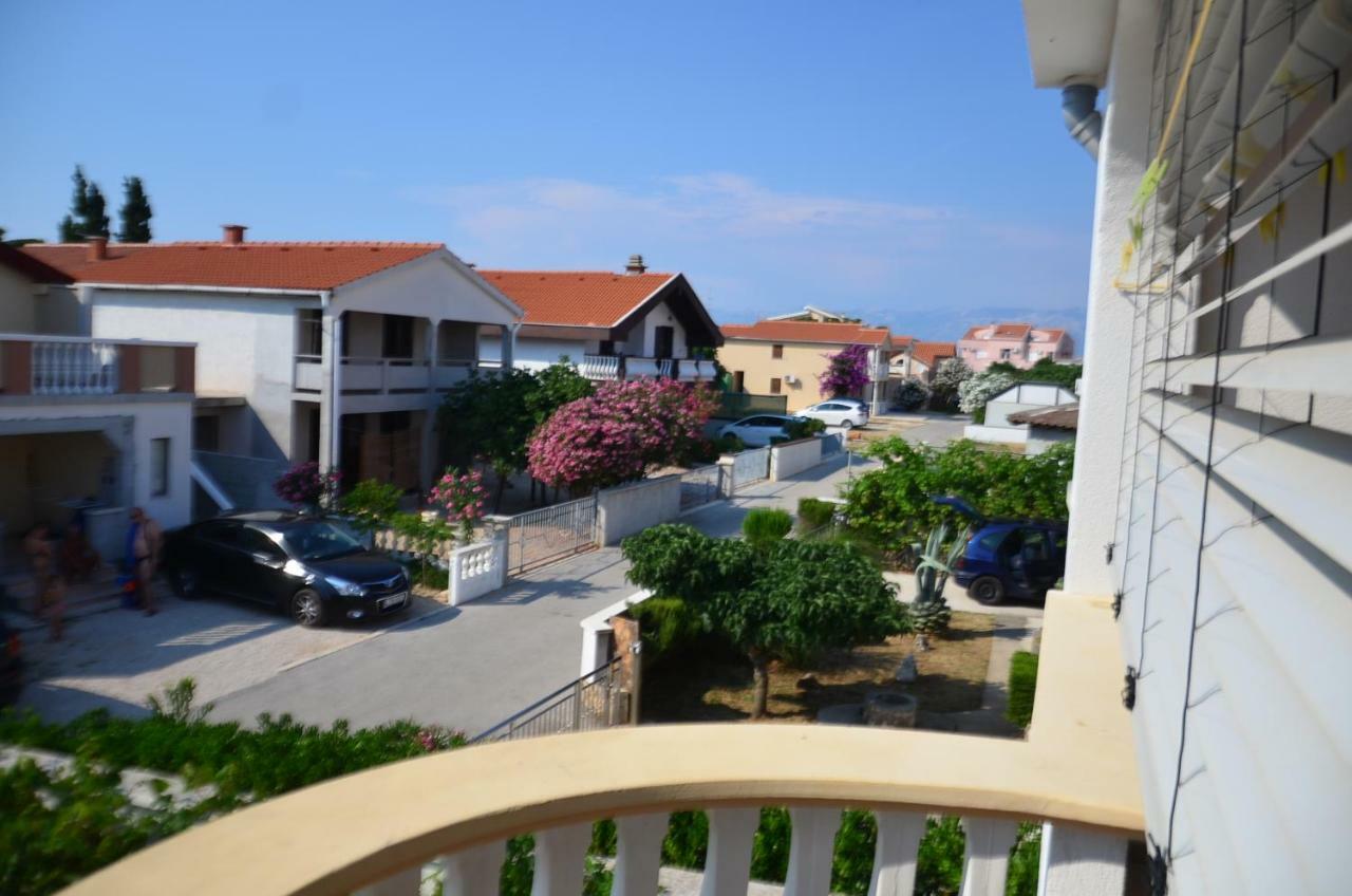 Apartements Delfin Vir Dış mekan fotoğraf